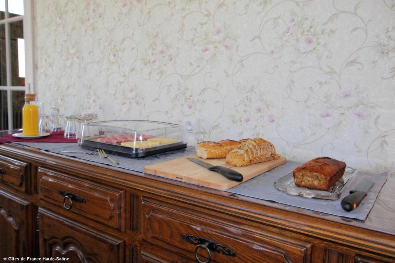 Au Fil Du Temps Bed and Breakfast Fougerolles-Saint-Valbert Εξωτερικό φωτογραφία